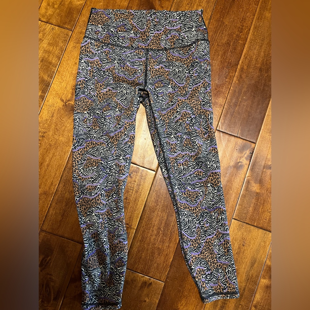 Fabletics power hold leggings